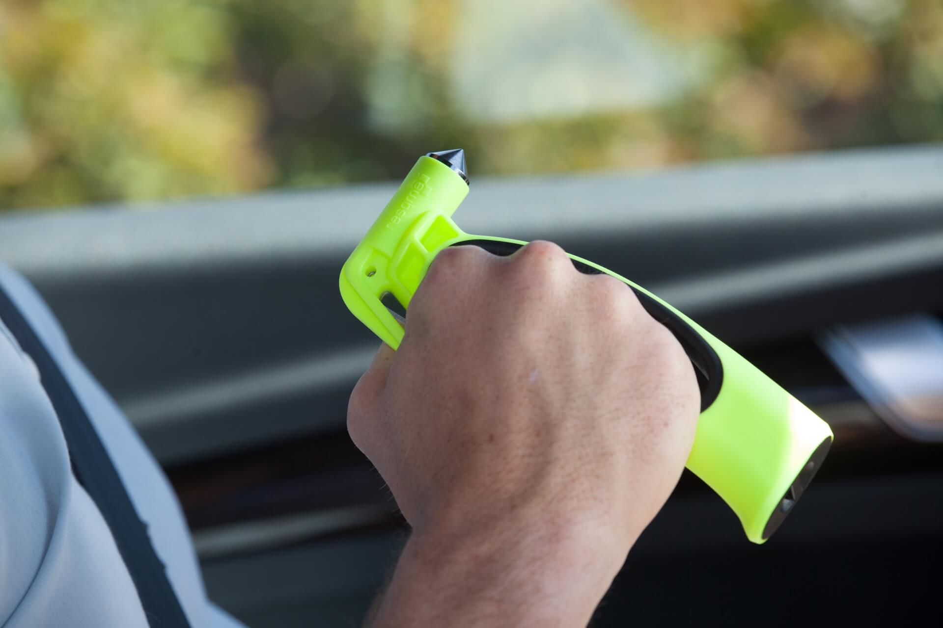 GENEMA Car Window Glass Breaker Emergency Escape Tool Safety Belt Cut  Self-Help Hammer